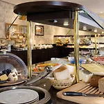 호텔 Lebenberg Schlosshotel-kitzbuehel 4*