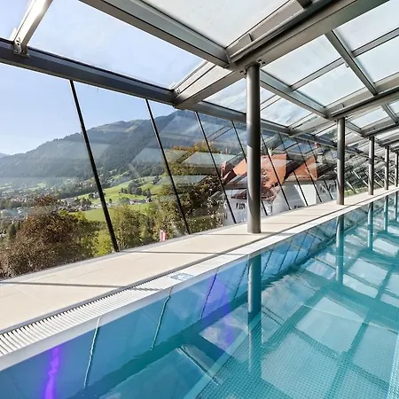 호텔 Lebenberg Schlosshotel-kitzbuehel 4*