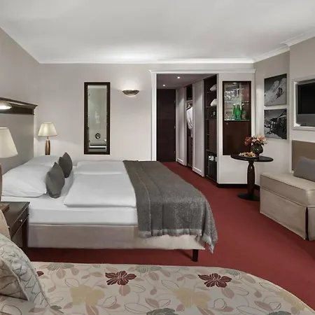 호텔 Lebenberg Schlosshotel-kitzbuehel 4*