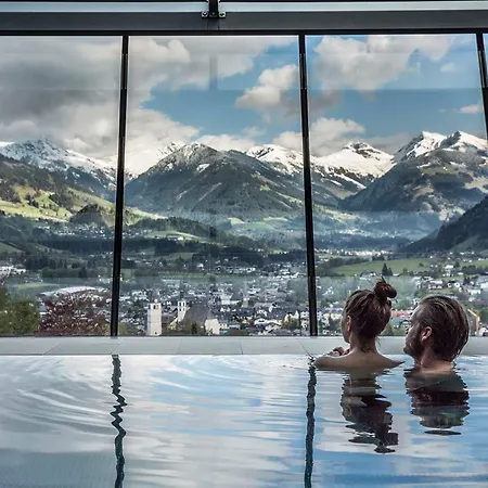 호텔 Lebenberg Schlosshotel-kitzbuehel 4*