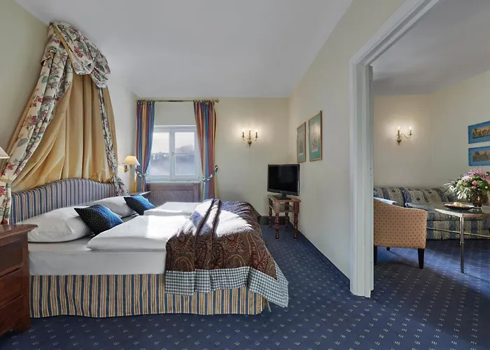 Отель Lebenberg Schlosshotel-kitzbuehel 4*