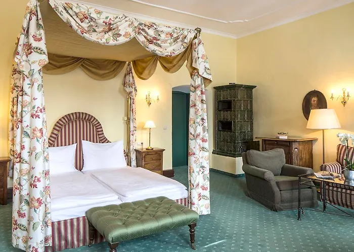 Отель Lebenberg Schlosshotel-kitzbuehel Кицбюэль