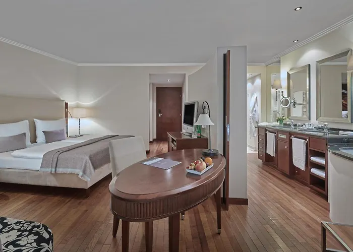 Lebenberg Schlosshotel-kitzbuehel Отель 4*